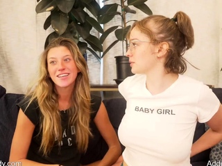 Hot teen lesbian licking pussy on cams